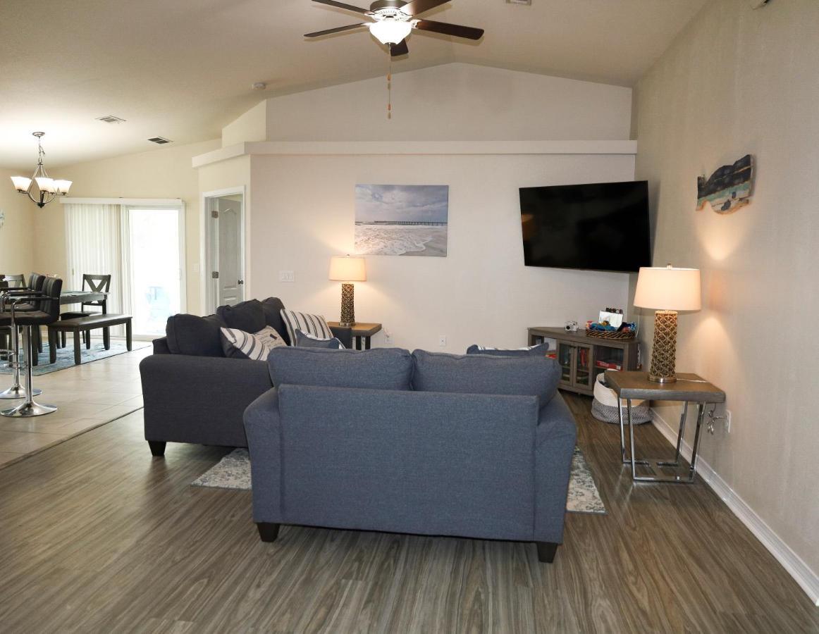 Beachy Bliss The Perfect Stay Navarre Exterior photo